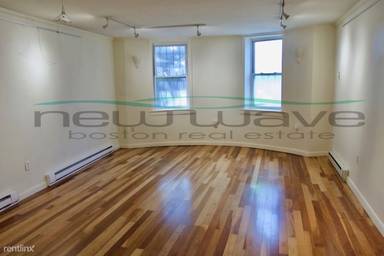 Main picture of 702 Massachusetts Ave
