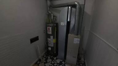 Main picture of 3701 Whitney Ave