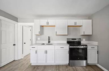 Main picture of 2 Monteleone Pl