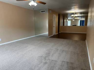 Main picture of Leawood Condominiums