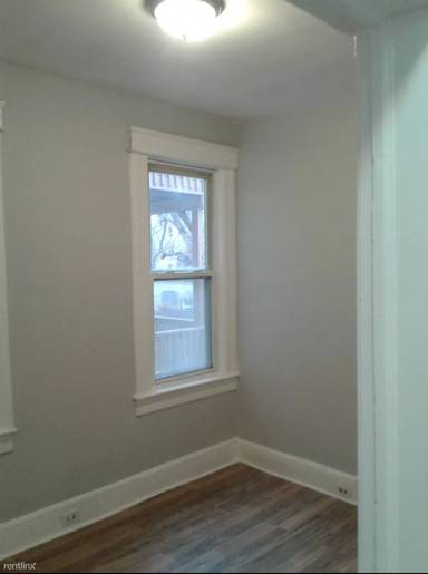 Main picture of 127 Bostwick Ave