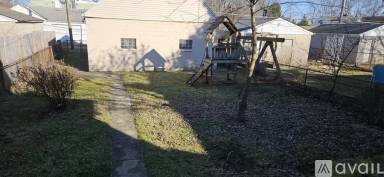 Main picture of 574 Townsend Ave