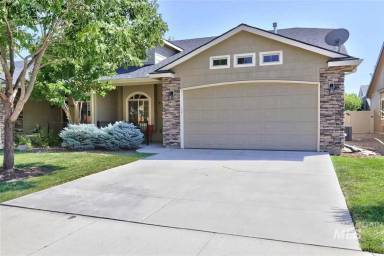 Main picture of 9173 W Steve St