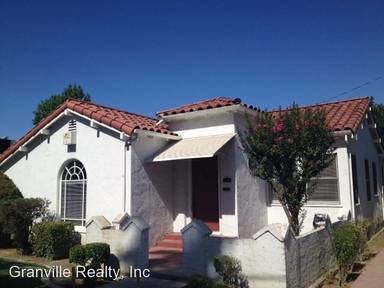 Main picture of 2126 N Van Ness Blvd