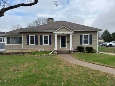 Main picture of 118 S 69th St