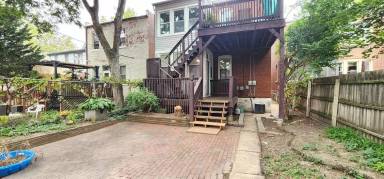 Main picture of 3916 Arsenal St