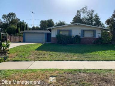Main picture of 1501 N Sunset Ave