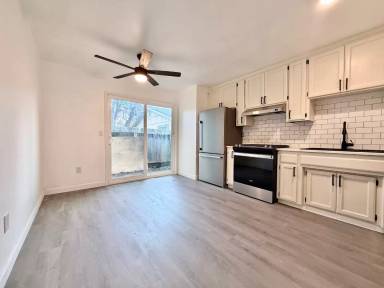 Main picture of 709 Sunset Ave