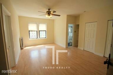 Main picture of 4851 N Damen Ave