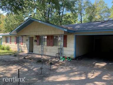 Main picture of 3263 Oak Forest Dr