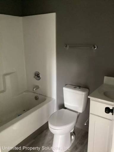 Main picture of 5053 Park Ave