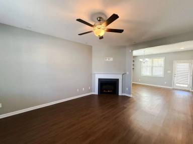 Main picture of 268 Chatfield Dr