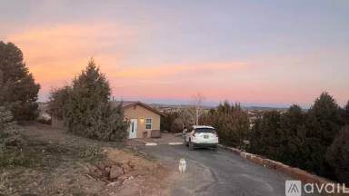 Main picture of 19 Scarlett Ln