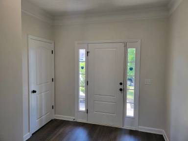 Main picture of 6026 Clifford St