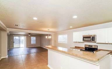 Main picture of 5745 Maxfli Dr
