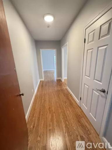 Main picture of 8201 Schrider St