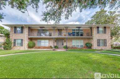 Main picture of 6131 Bandera Ave