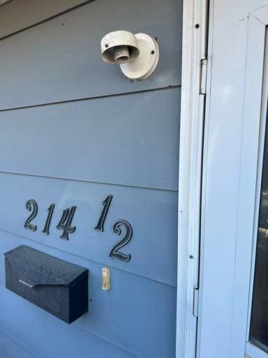 Main picture of 210-214 E 27th St