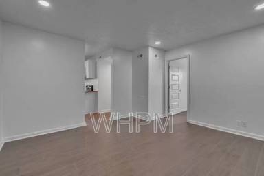 Main picture of 2714 Jefferson Street - 103