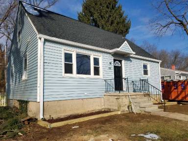 Main picture of 6839 Parsons Ave