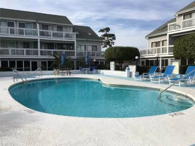 Main picture of Baytree Golf Colony Condominiums