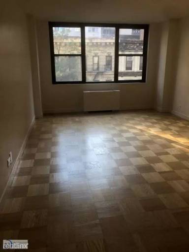 Main picture of 333 E 49th St Apartments