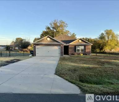 Main picture of 1216 W Duncan Rd