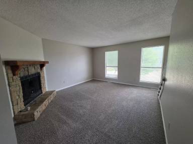 Main picture of 18902 E Manor Dr