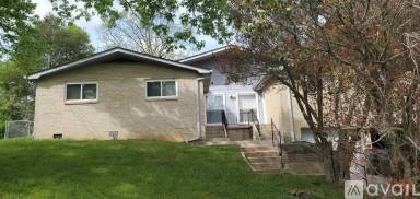 Main picture of 4601 Plaza Hills Ln