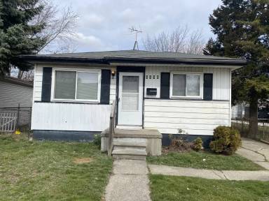 Main picture of 8419 Republic Ave