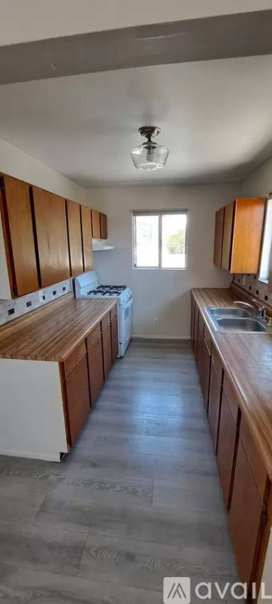 Main picture of 3221 Andrita St