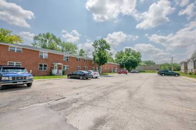 Main picture of 2028 Westgate Dr
