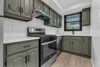 Main picture of 32 Cargill St