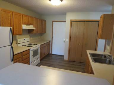Main picture of 8669 141st St