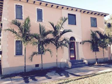 Main picture of 38 Davis Blvd