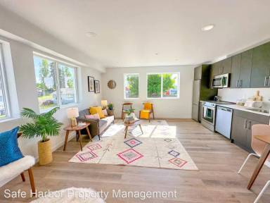 Main picture of 9 Clark Pl