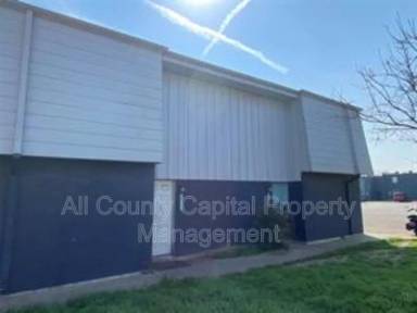 Main picture of 302 Carmen Ct