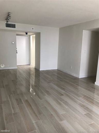 Main picture of Bayshore Place Condominium