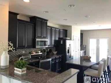 Main picture of 943 Brechin Ln
