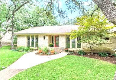 Main picture of 9403 Spring Hollow Dr