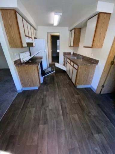 Main picture of 1228 E 1st Ave