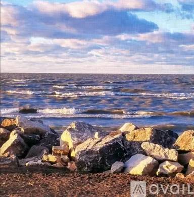 Main picture of 246 W Lakeshore Dr