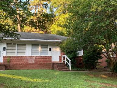 Main picture of 3406 June Dr