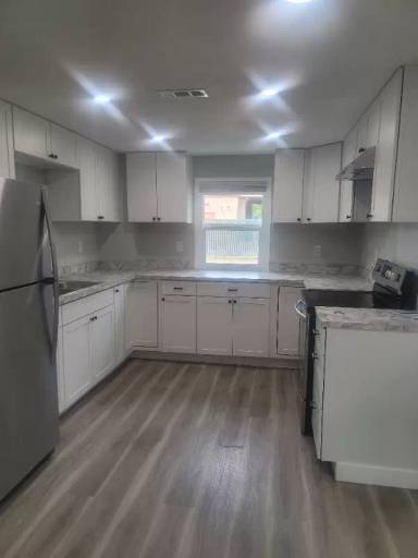 Main picture of 13 Florine Ln