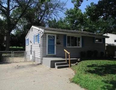 Main picture of 7737 Clevedon St