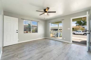 Main picture of 91-1728 Ala Loa St