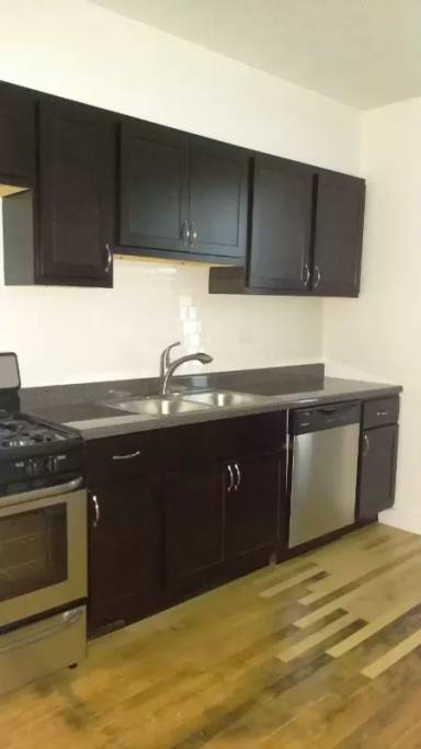 Main picture of 2605 N Spaulding Ave