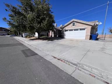 Main picture of 4649 Jade Ct