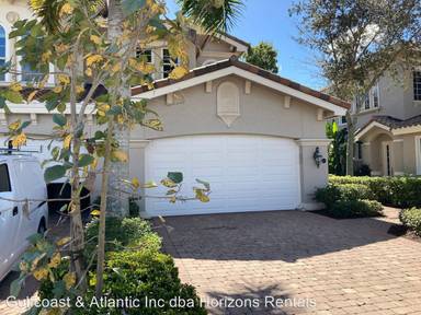 Main picture of 9142 Cherry Oaks Ln