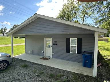 Main picture of 401 Keeley Ave